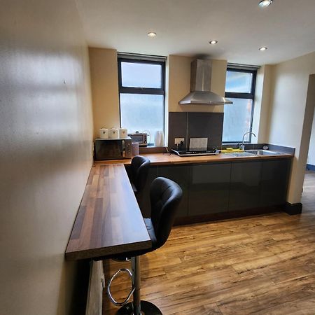 133B Park Road Stretford Манчестър Екстериор снимка